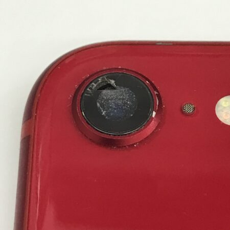 iPhoneSE第2世代 カメラレンズ修理前