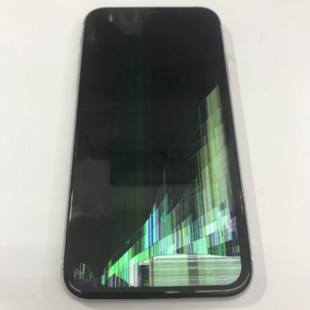 iPhoneXR 画面修理前