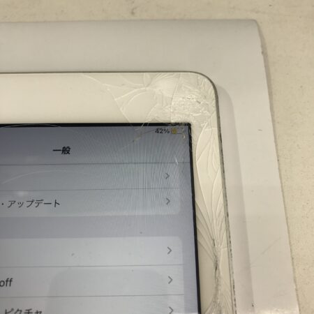 iPad6 ガラス修理前